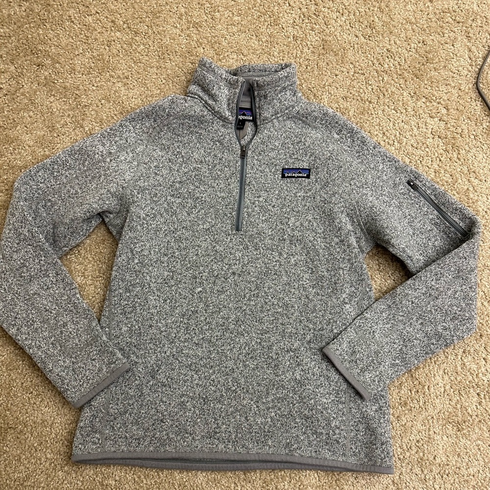 Patagonia Women’s Gray Quarter Zip